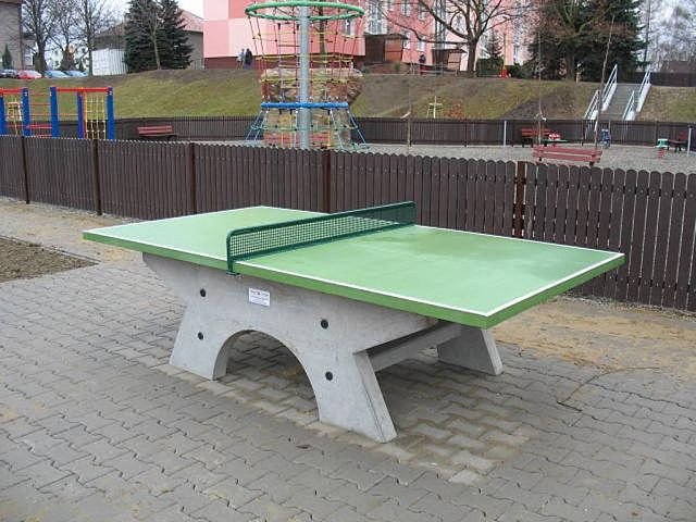Stolny tenis
