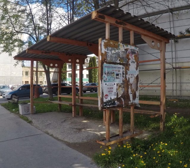 revitalizácia zastávok mesta Brezna